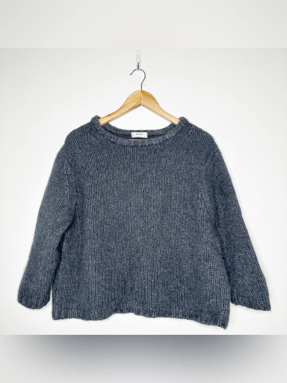 Aritzia Charcoal Gray 100% Cashmere Chunky Ribbed Knit Sweater Large